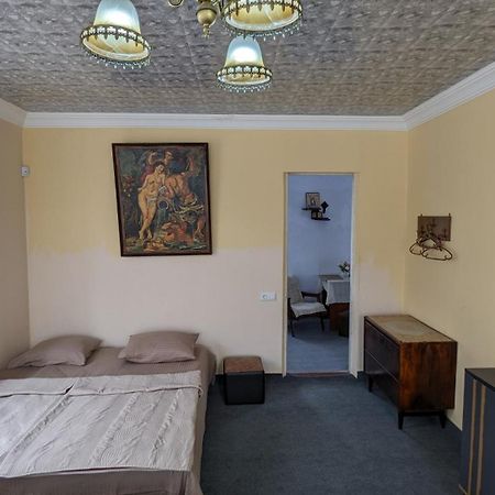 Mano'S Guest House Кобулеті Екстер'єр фото