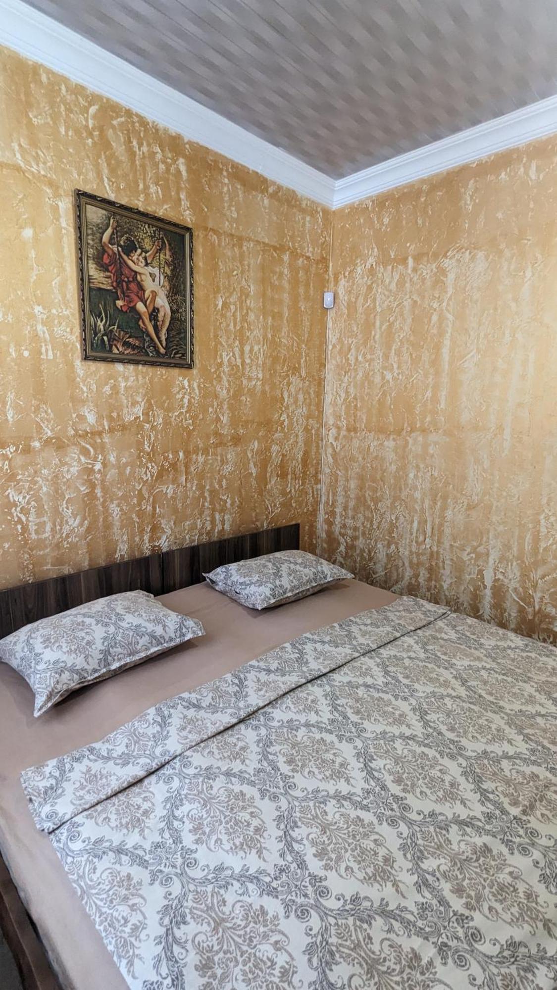Mano'S Guest House Кобулеті Екстер'єр фото